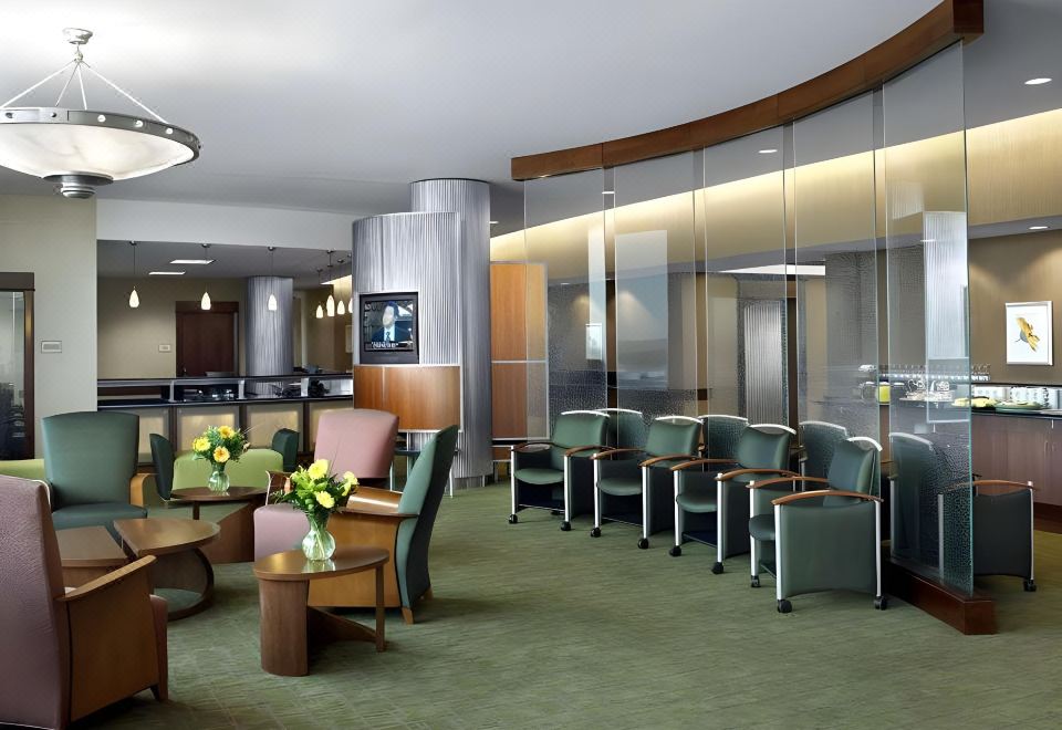 Doubletree Hotel & Executive Meeting Center Omaha DowntownOver view