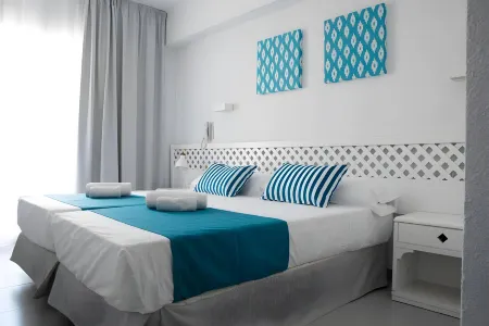 Bluesea Mediodia Отели в г. Льюкмайор