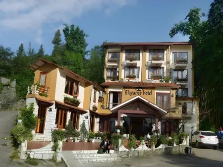 Sapa Elegance Hotel Отели в г. Шапа