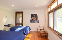 UNIQUE! 40 Pvt. Ac. Fireplace, Grill, Enclosed Heated Pool & Hot Tub Hotels near Napping Horse Farm