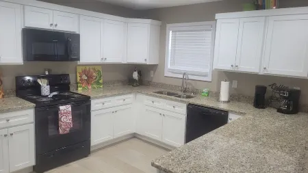 Peaceful 2-bedroom home near Mammoth Cave.