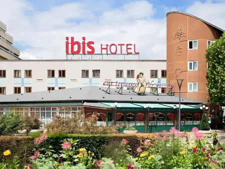 Ibis Saint Étienne - la Terrasse Отели в г. Сорбье