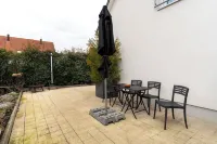 ECKARTSWEIER 2-bedroom apartment with kitchen, bathroom and terrace. Hotels in Willstatt