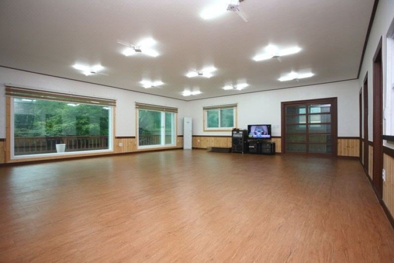 2. 여주 느티나무펜..