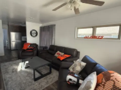 2 King Bed OSU Rental House