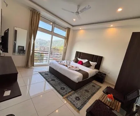 Hotel Rewalsar Heights