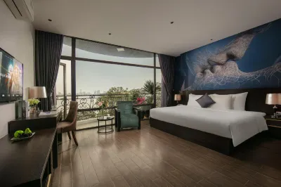Westlake Pearl Suites & Spa - By Pegasy Group Hotels in Quan Tay Ho