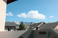 Right in the center of the village! Ideal for a couple