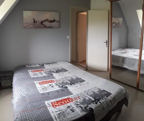 House 400m from the sea and beaches and the GR 34