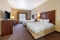 Comfort Inn & Suites Shawnee North Near I-40