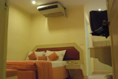 Ohris Baseraa Inn Hotels near Secunderabad Junction Railway Station