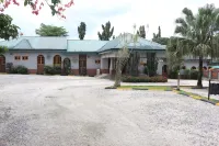 Jacaranda Suites Hotels in Calabar