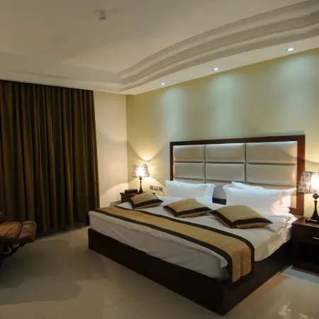 Tetra Tree Hotel