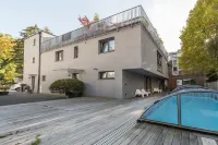 Room 4 & 5 Apartments - Pools