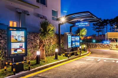 カフェ ホテル ホワイトハウスの写真