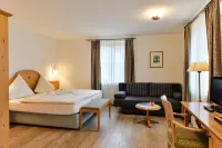 Landhotel Huber am See Hôtels à : Tutzing