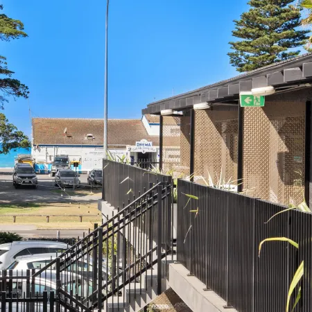 Orewa Beachcomber