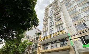 Queenie Hotel