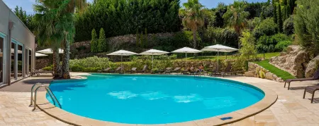 Puralã - Wool Valley Hotel & Spa Отели рядом с достопримечательностью «Covão do Boi»