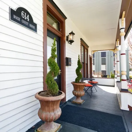 Boise Guest House Отели рядом с достопримечательностью «Район Норт Энд»