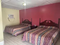 Plaza Motel - Parkplatz