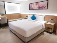 Transit by Encalm - NAP and Shower Hotels near MS Convention