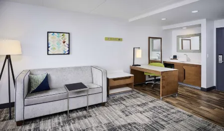 Hampton Inn and Suites by Hilton Windsor