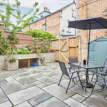 Host & Stay - the Courtyard at No.47 Hotel Exterior