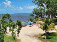 Seaside Chateau Resort - Beach