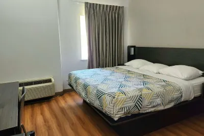 Baymont by Wyndham San Antonio Airport Hotel di San Antonio