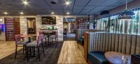 Holiday Inn & Suites SYRACUSE AIRPORT - LIVERPOOL by IHG - bar