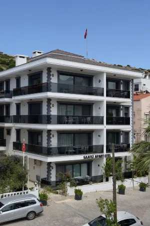 Saatli Suites Отели в г. Чешме