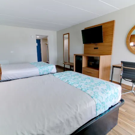 Seashire Inn & Suites Отели рядом с достопримечательностью «Кроатан-Бич»