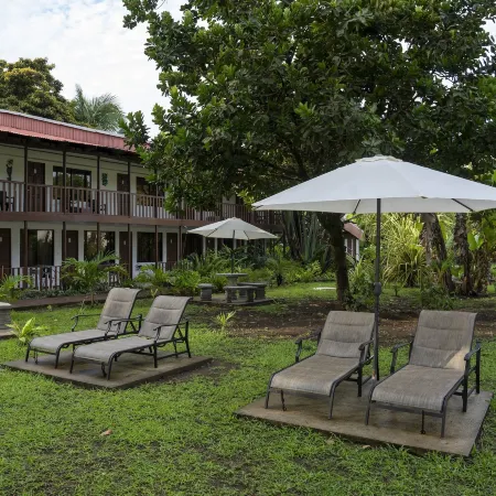 Hotel Tortuguero Beachfront