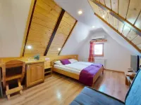 Plitvice Ethno House Hotels in Jezerce