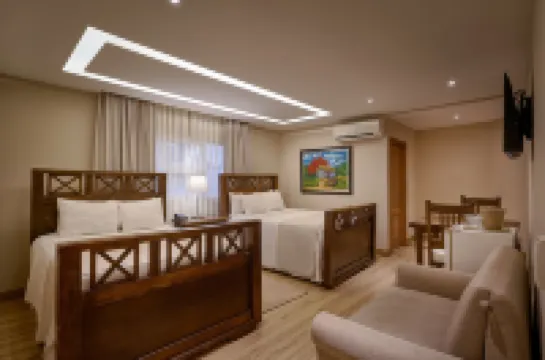 里亞索爾飯店 住宿飯店