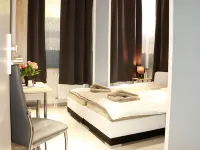 อมายา โมเทล โรงแรมใกล้Soviet War Memorial Treptow