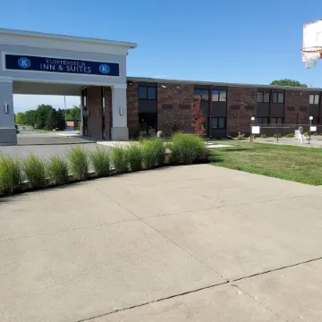 Klopfenstein Inn and Suites