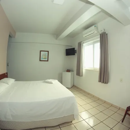 Alpha Ville Hotel Hotel di Assis