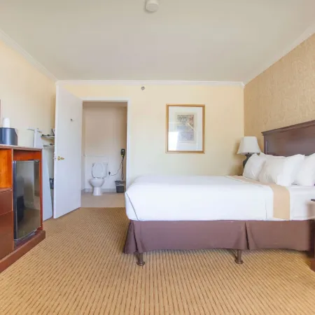 Days Inn by Wyndham Shenandoah