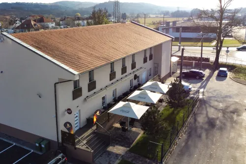Bubble Hotel and Event Center - breakfast