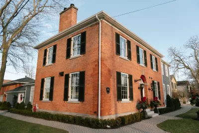 The Scotsman Hotel Hotels in Niagara-on-the-Lake