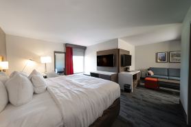 Comfort Inn & Suites Wyomissing-Reading