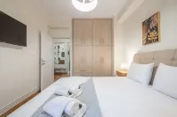 부티크 스위트 바이 클라우드키스 콜로나키 호텔