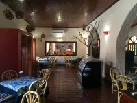 Hotel Fenix - พร้อมอาหารเช้า