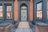 Central Belfast Apartments - the College Quarter - Condos