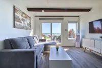 Long Beach Resort Hotels in Wainfleet