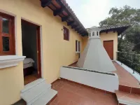 Hostal Casa Búho Hotels in Santa Ana