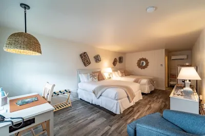 Ocean Glass Inn Hotels in Сассекс