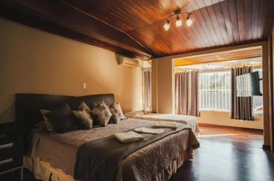 阿塔拉亞村莊膳宿公寓